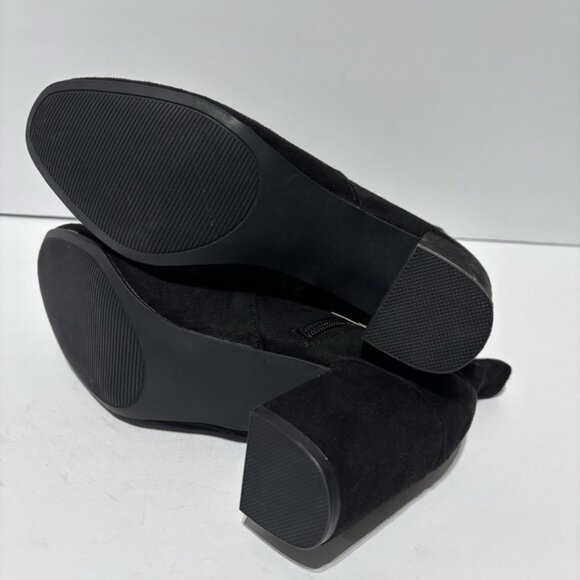 Mari A. Women’s Itsie Black Ankle Booties, Size 9 M - Picture 5 of 5